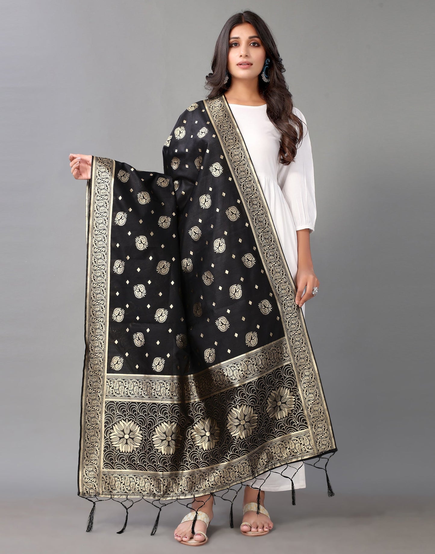 Black Jacquard Dupatta