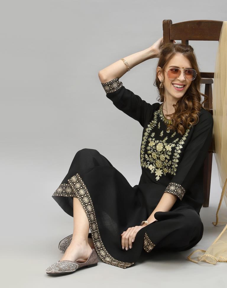 Black Kurti With Pant And Dupatta