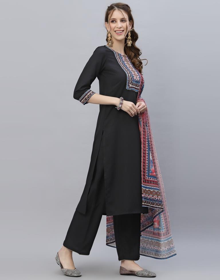 Black Kurti With Pant And Dupatta