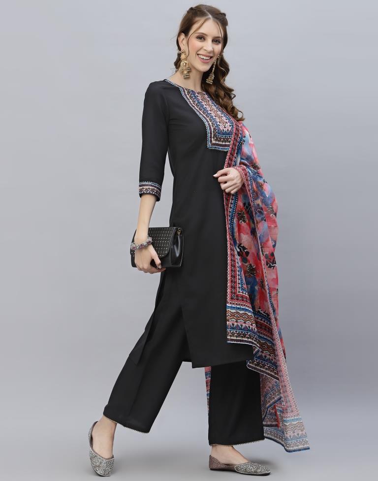 Black Kurti With Pant And Dupatta