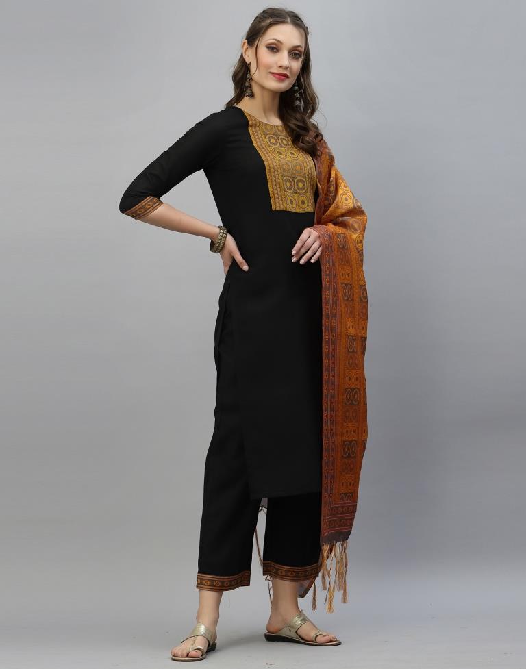 Black Kurti With Pant And Dupatta