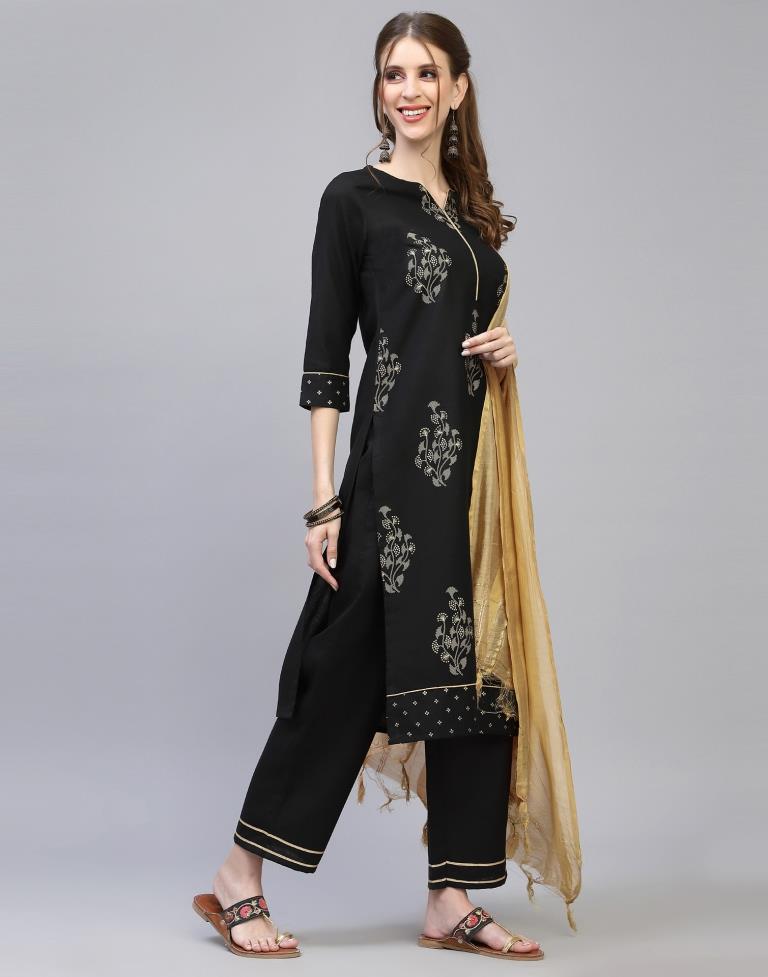 Black Kurti With Pant And Dupatta