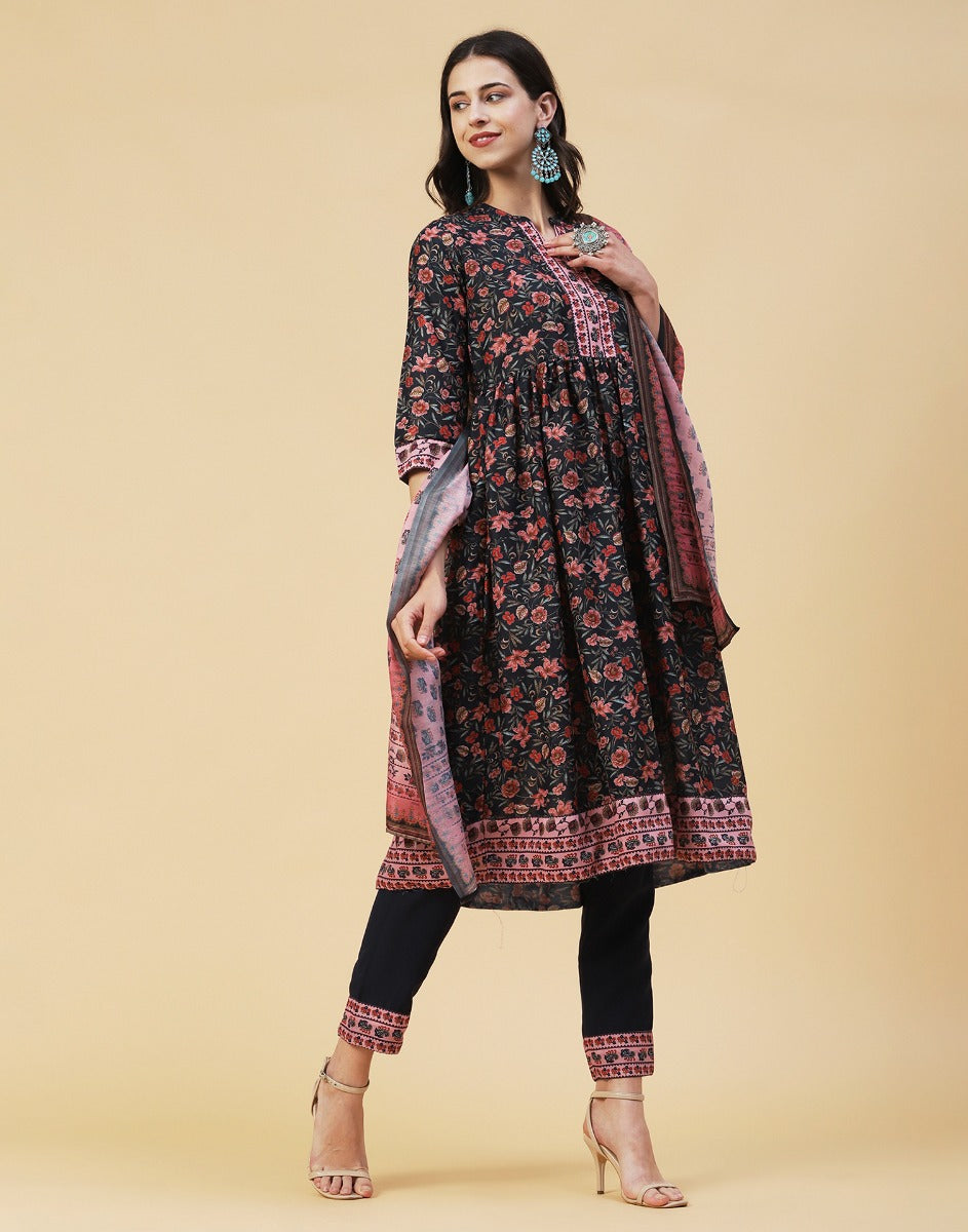 Black Floral Kurti With Pant And Dupatta