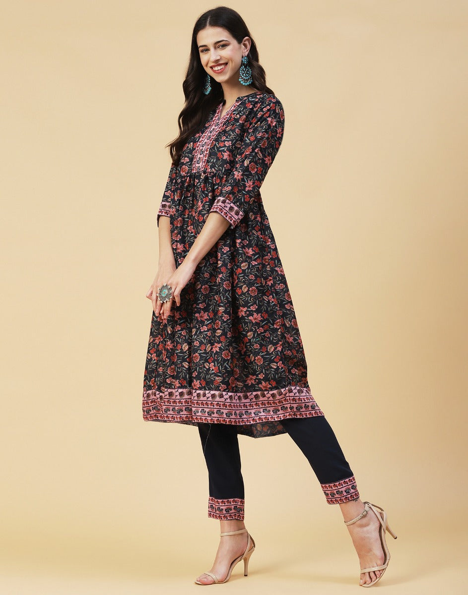 Black Floral Kurti With Pant And Dupatta