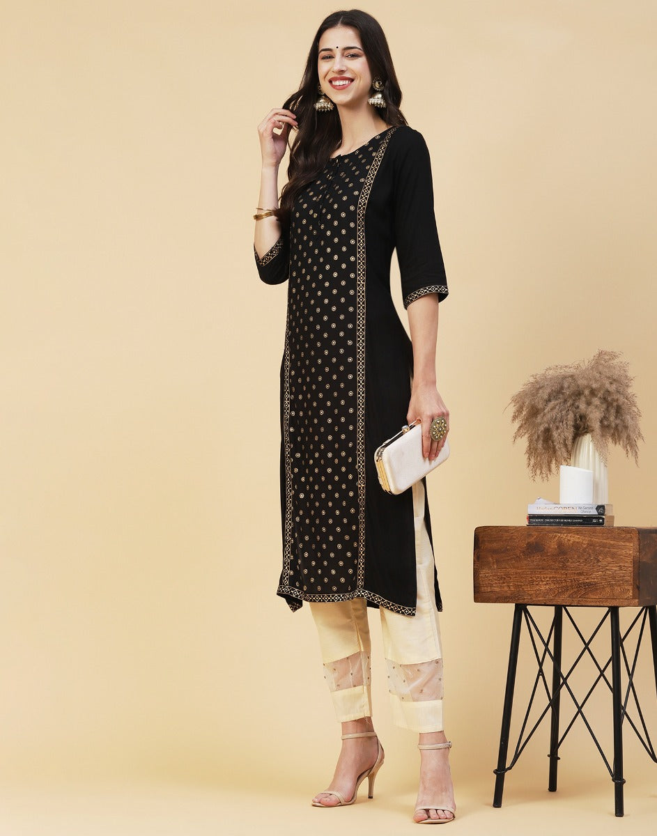 Beauteous Black Printed Kurti