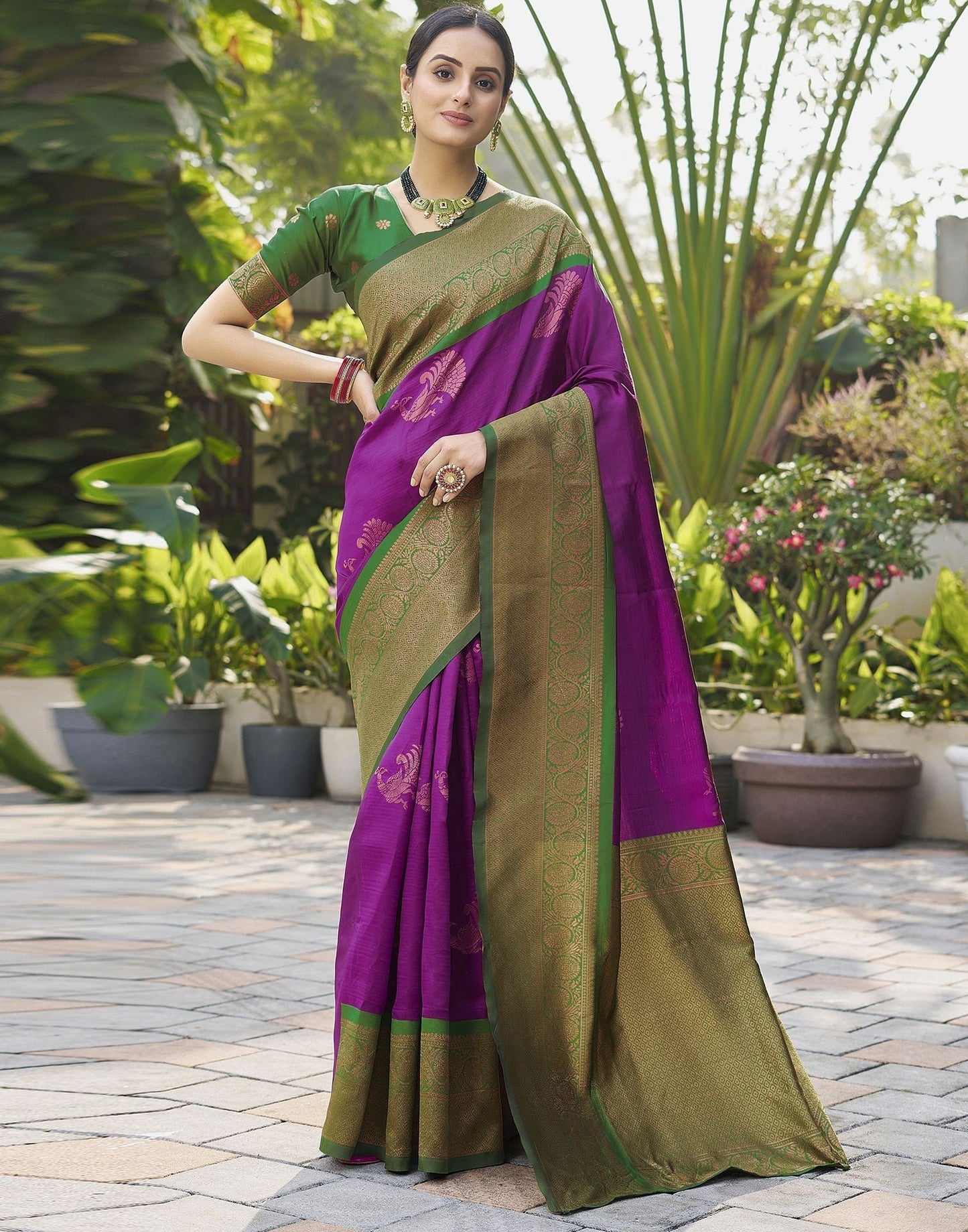 Green Jacquard Silk Saree