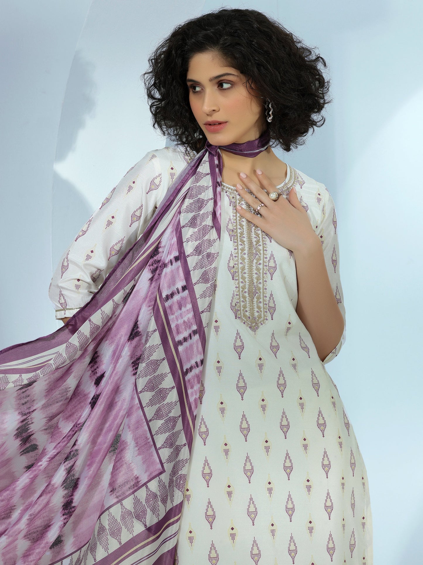 Off White Printed Silk Blend Straight Suit With Dupatta