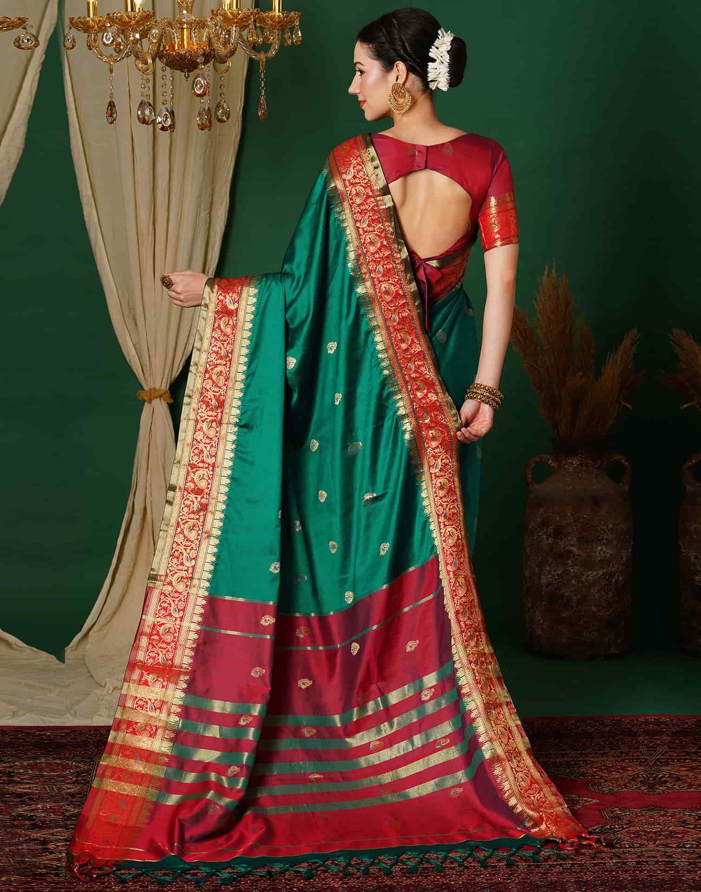 Green Kanjivaram Silk Woven Saree