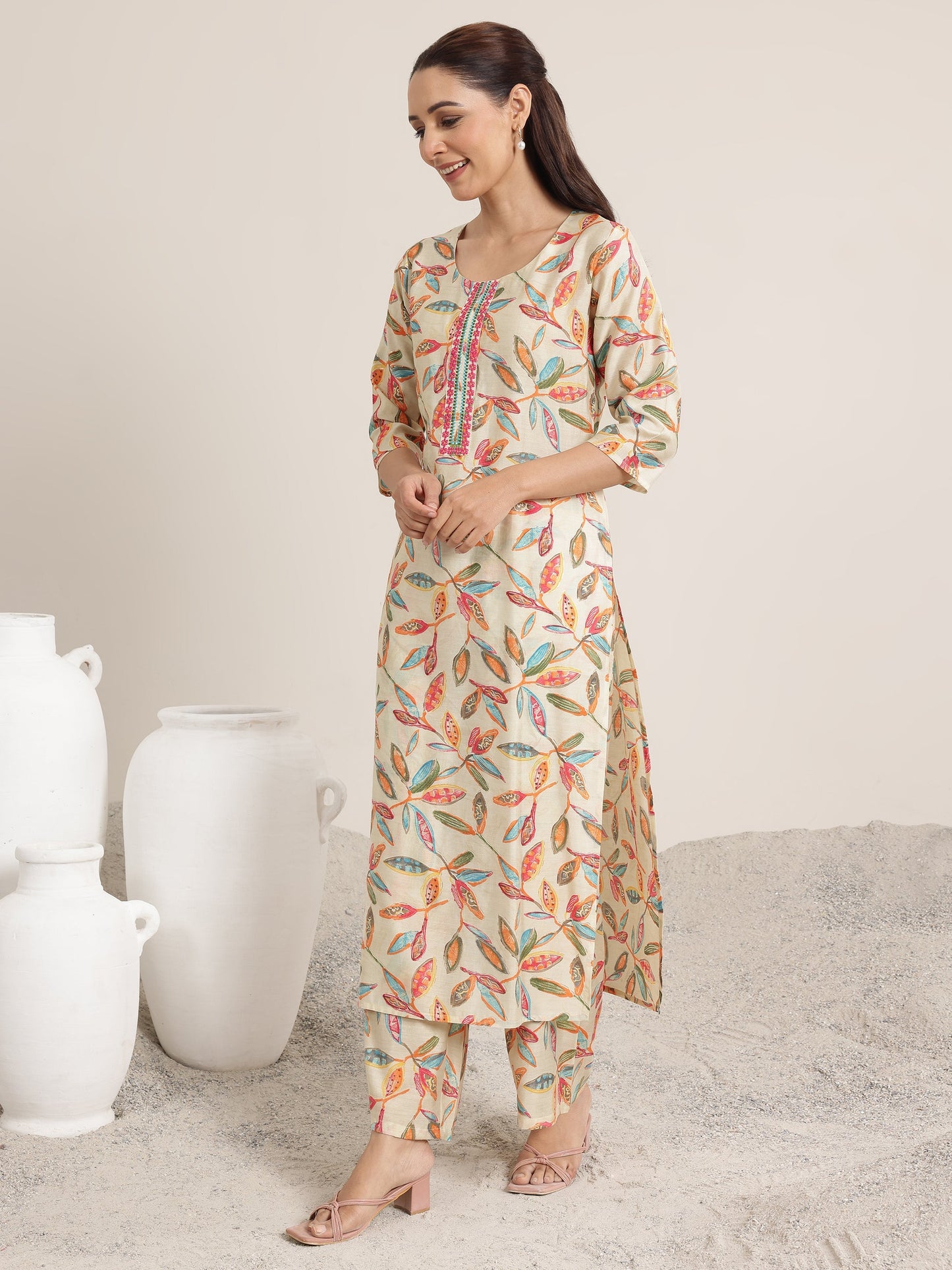 Off white Printed Silk Blend Straight Suit Set With Dupatta