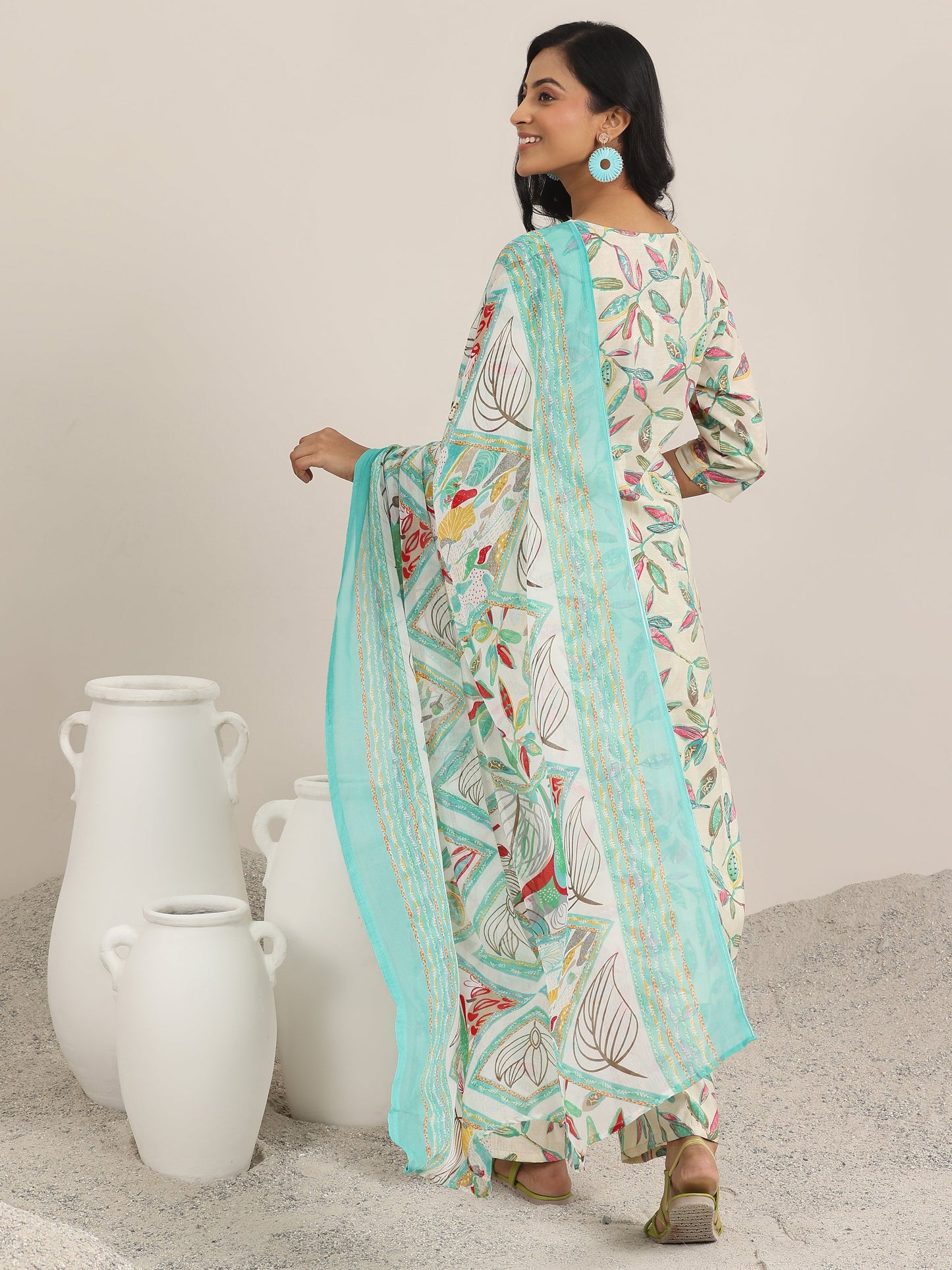 Off white Printed Silk Blend Straight Suit With Dupatta