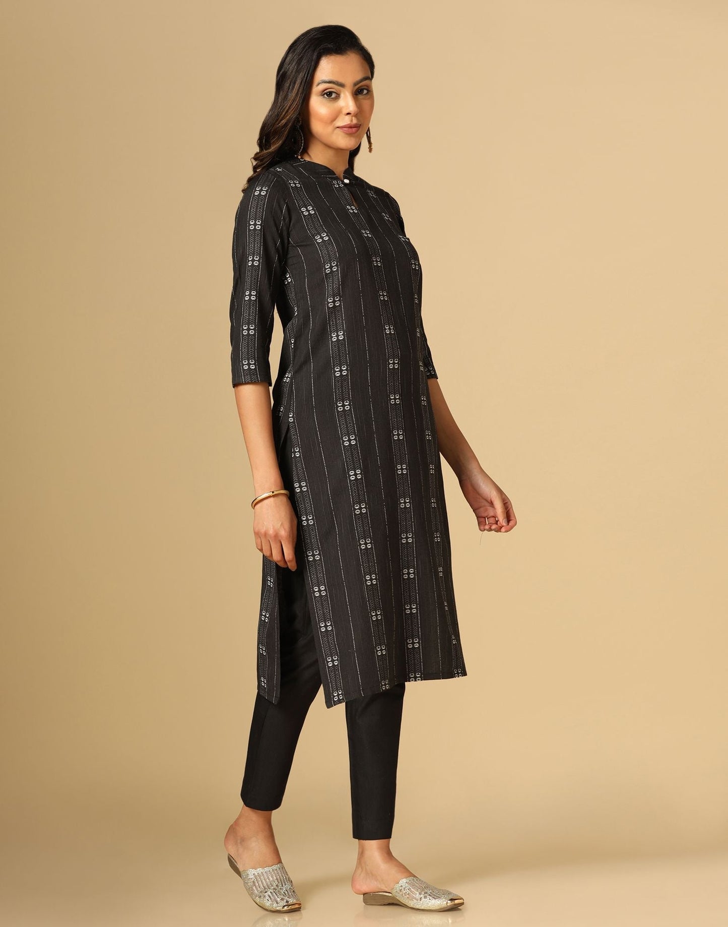 Black Cotton Woven Straight Kurta With Pant Set