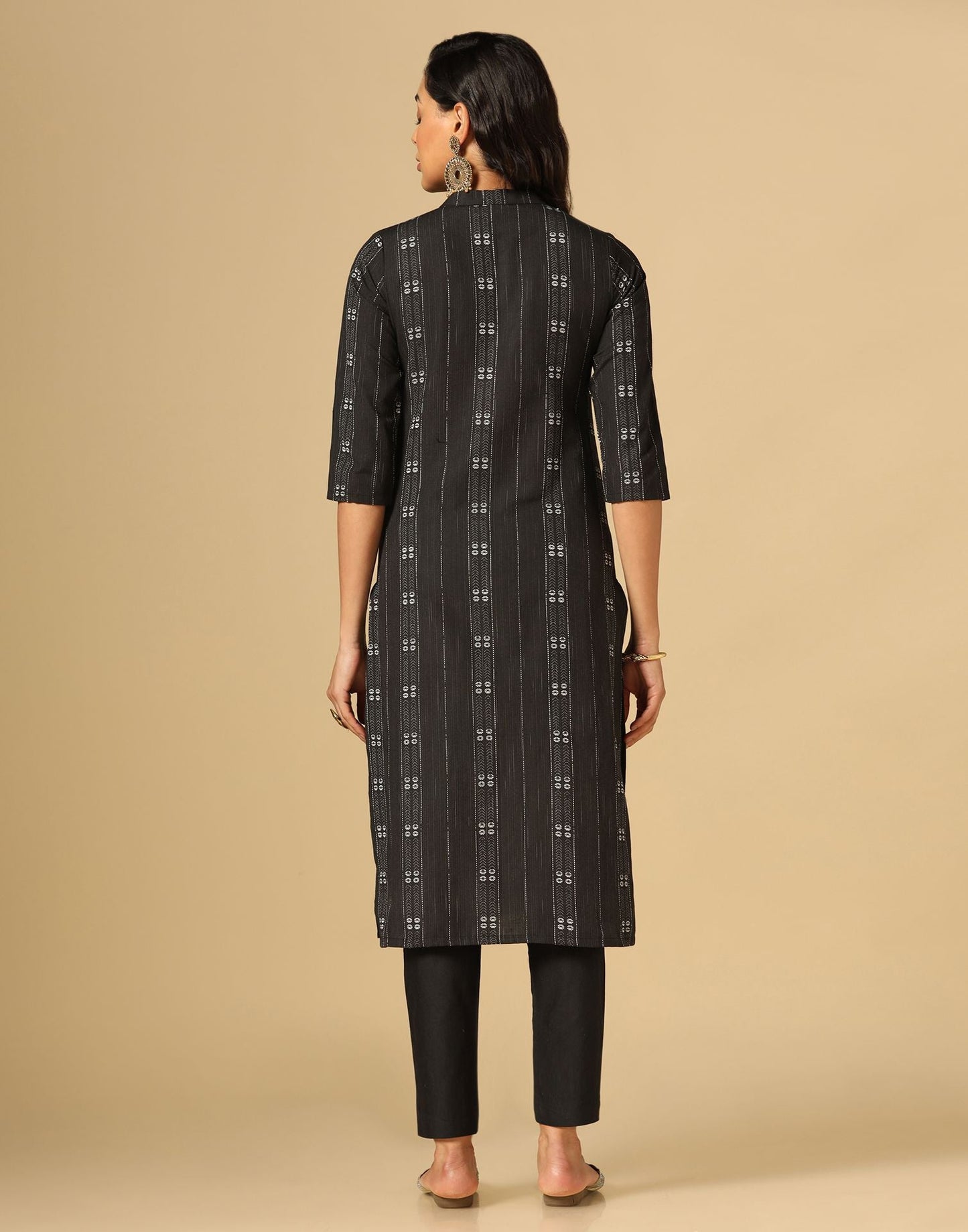 Black Cotton Woven Straight Kurta With Pant Set