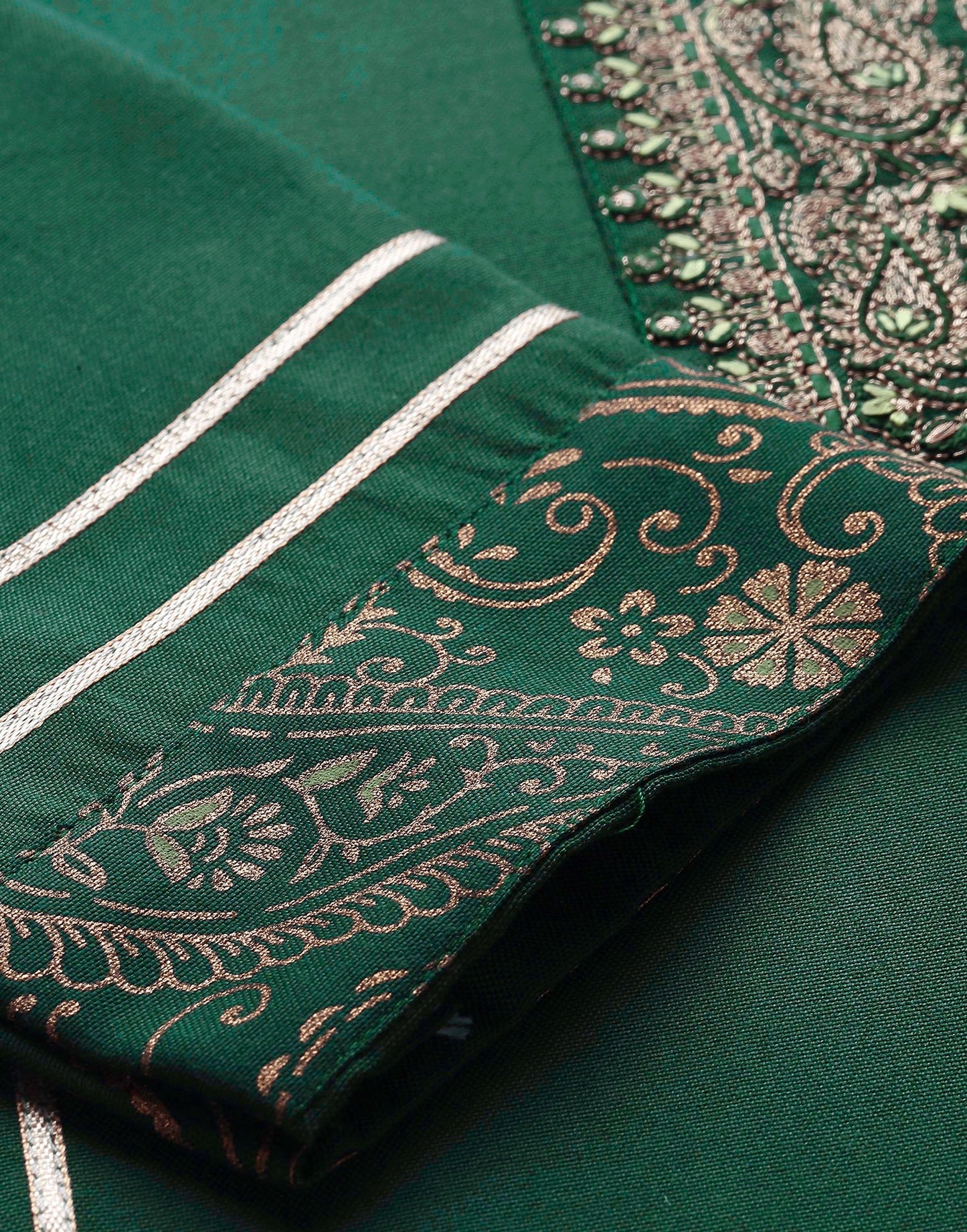 Green Embroidery Kurti With Pant And Dupatta