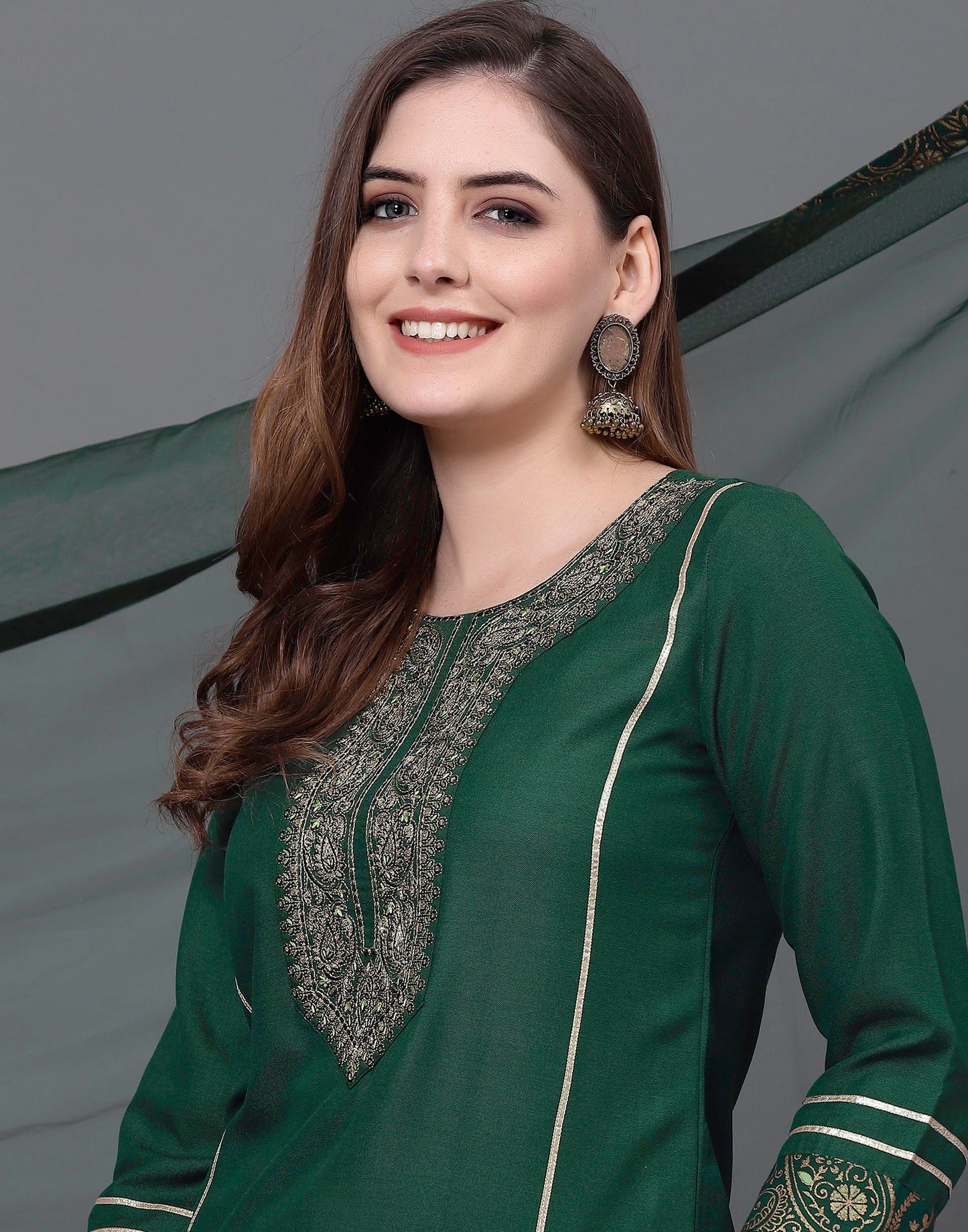 Green Embroidery Kurti With Pant And Dupatta