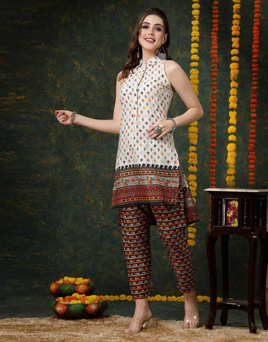 Off White Printed Kurta With Pant