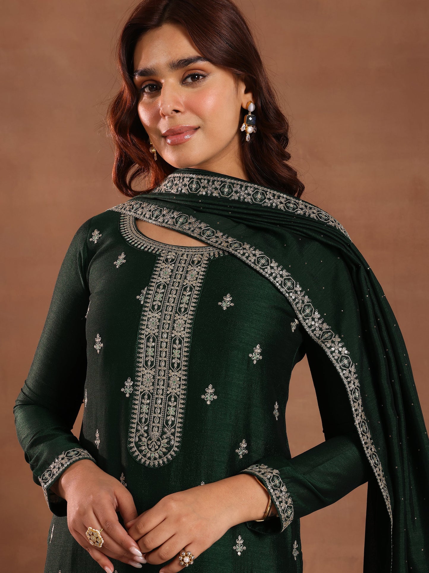 Green Embroidered Silk Blend Straight Suit With Dupatta