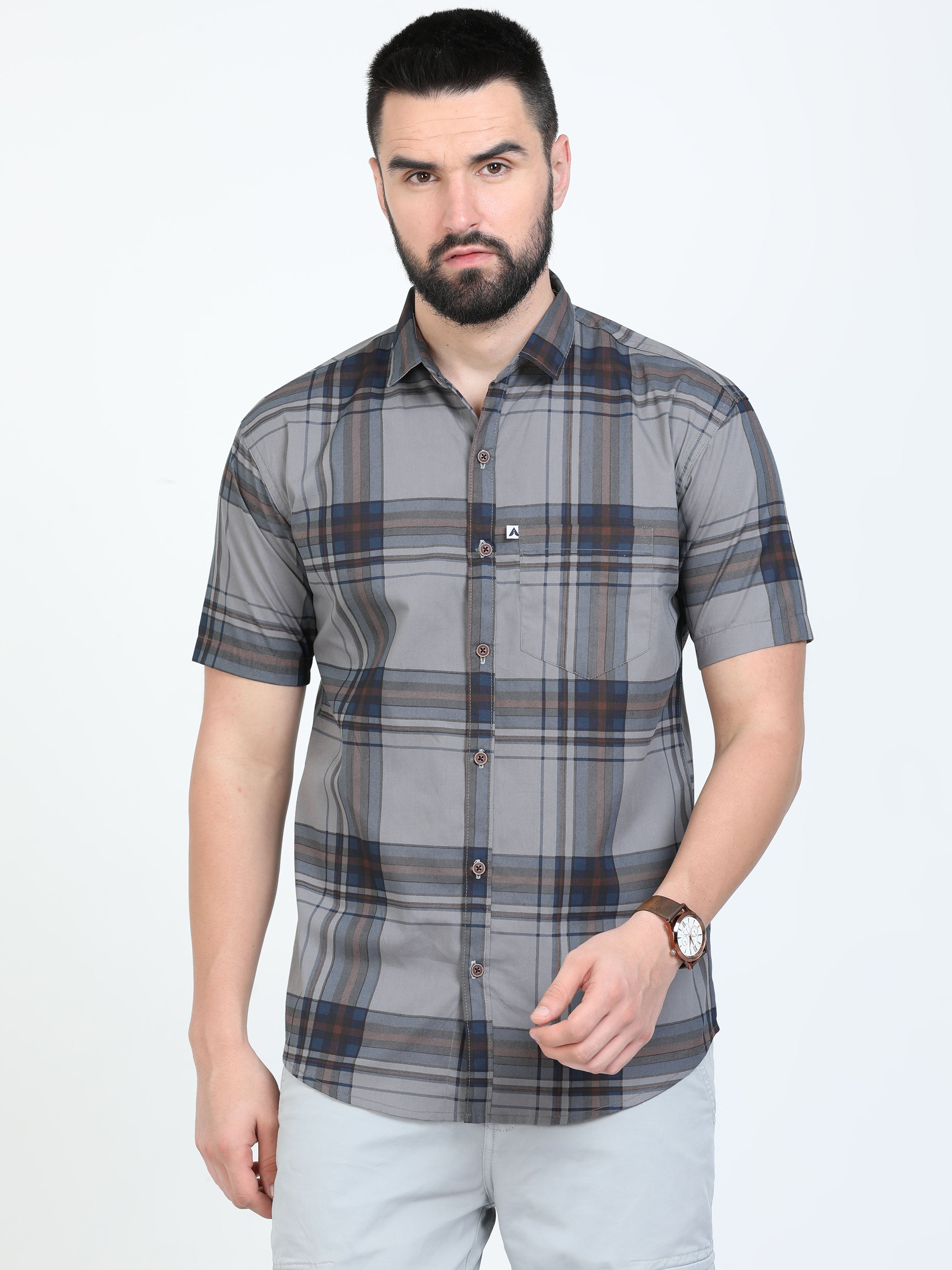 Broadchecks Grey Cotton Blend Checks Half Sleeve Shirt For Men