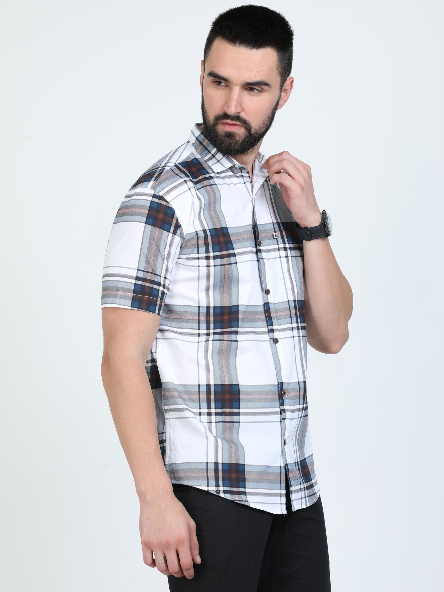 Broadchecks White Cotton Blend Checks Half Sleeve Shirt For Men