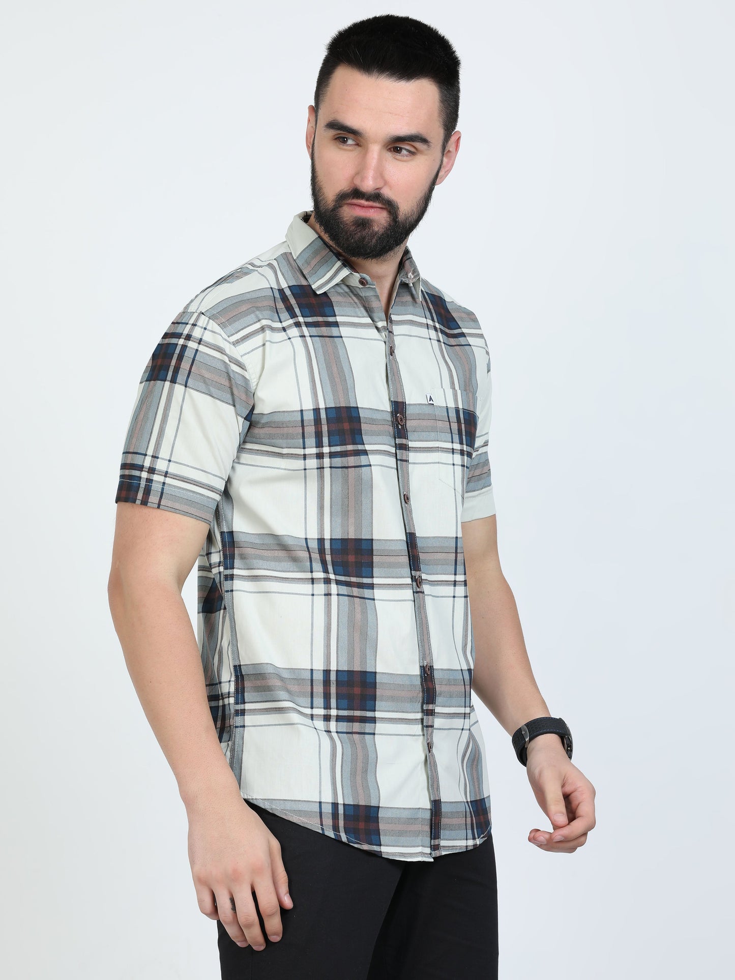 Broadchecks Green Cotton Blend Checks Half Sleeve Shirt For Men