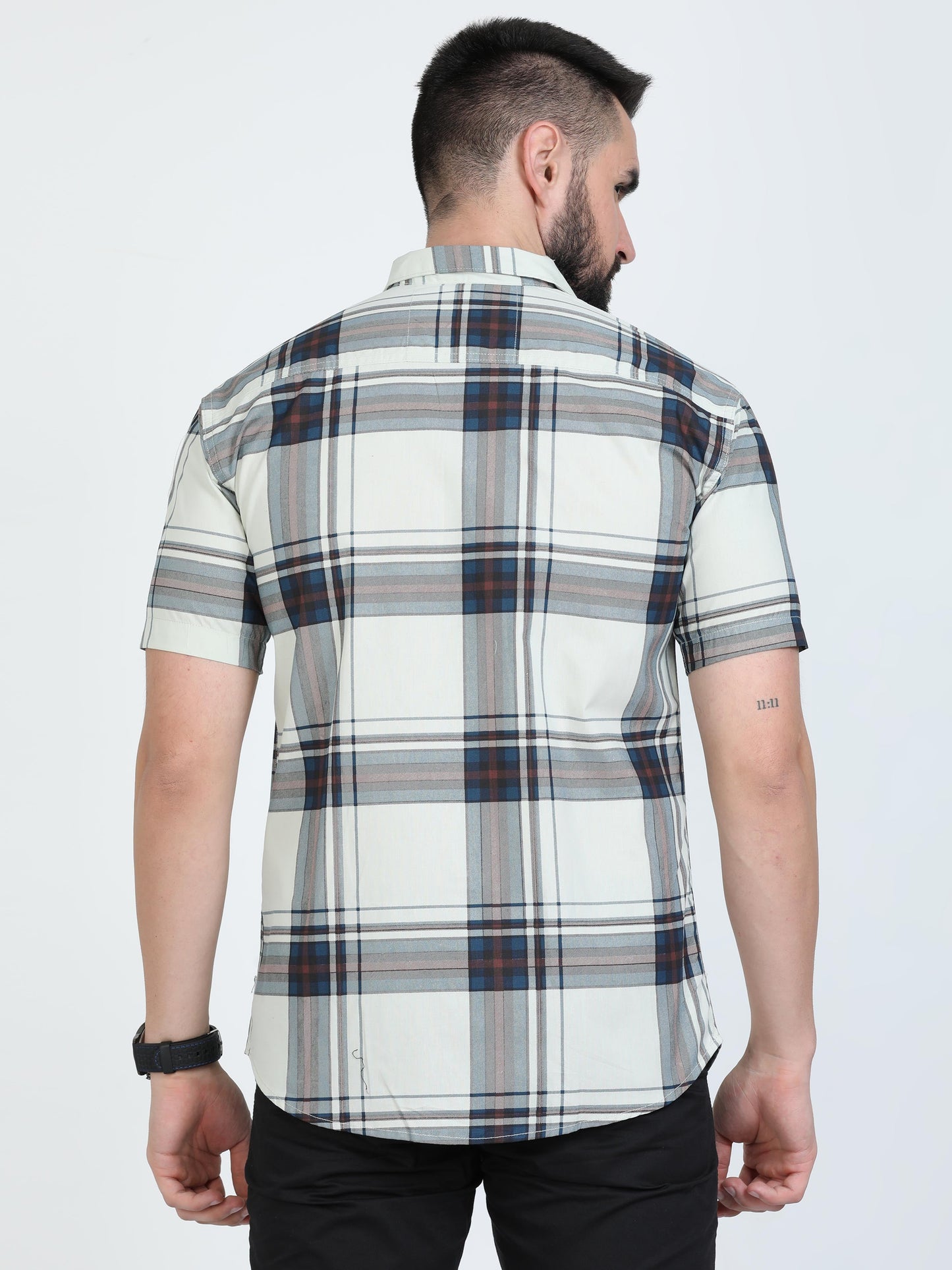 Broadchecks Green Cotton Blend Checks Half Sleeve Shirt For Men