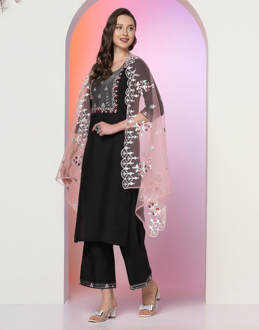 Black Embroidery Kurti With Pant And Dupatta