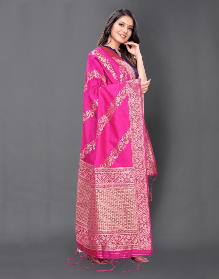 Graceful Pink Coloured Poly Silk Jacquard Dupatta