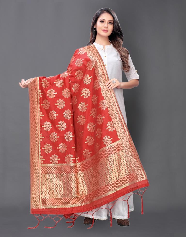 Beguiling Red Coloured Poly Silk Jacquard Dupatta