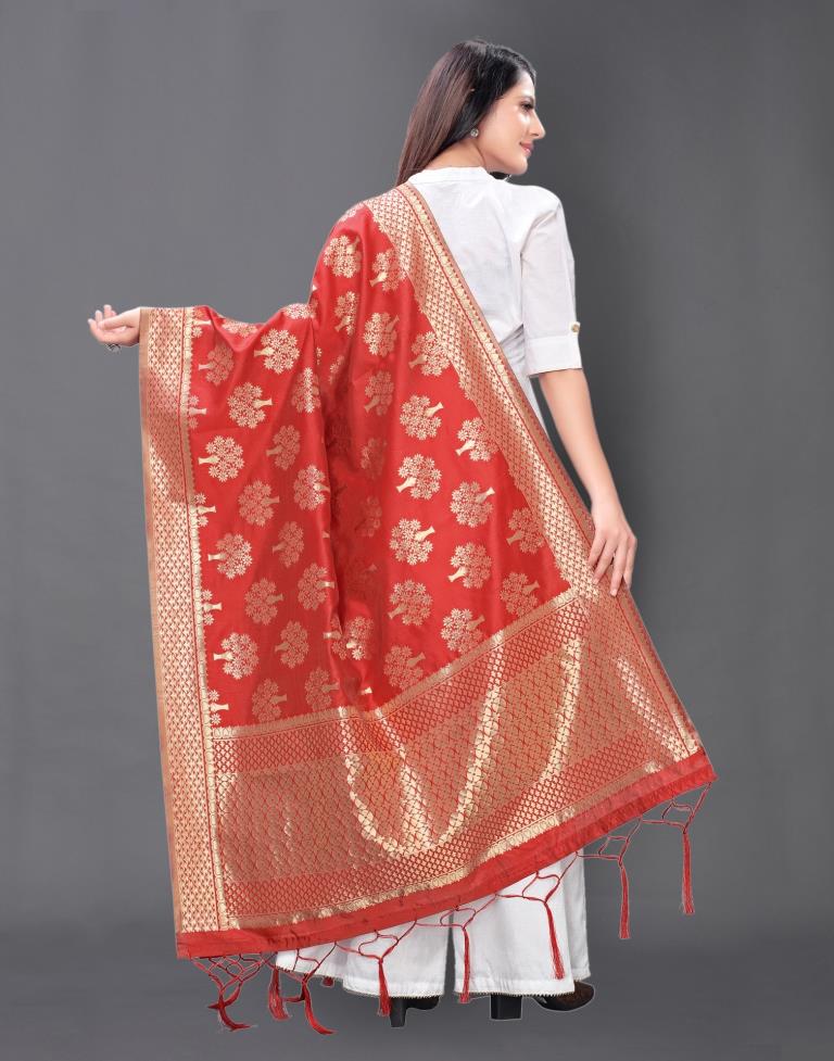 Beguiling Red Coloured Poly Silk Jacquard Dupatta