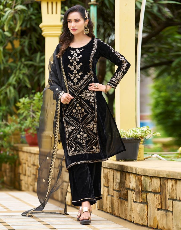 Black Embroidery Velvet Straight Kurta With Pant And Dupatta