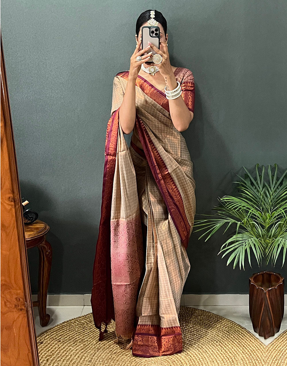 Chiku & Brown Banarasi Silk Saree With Weaving Work