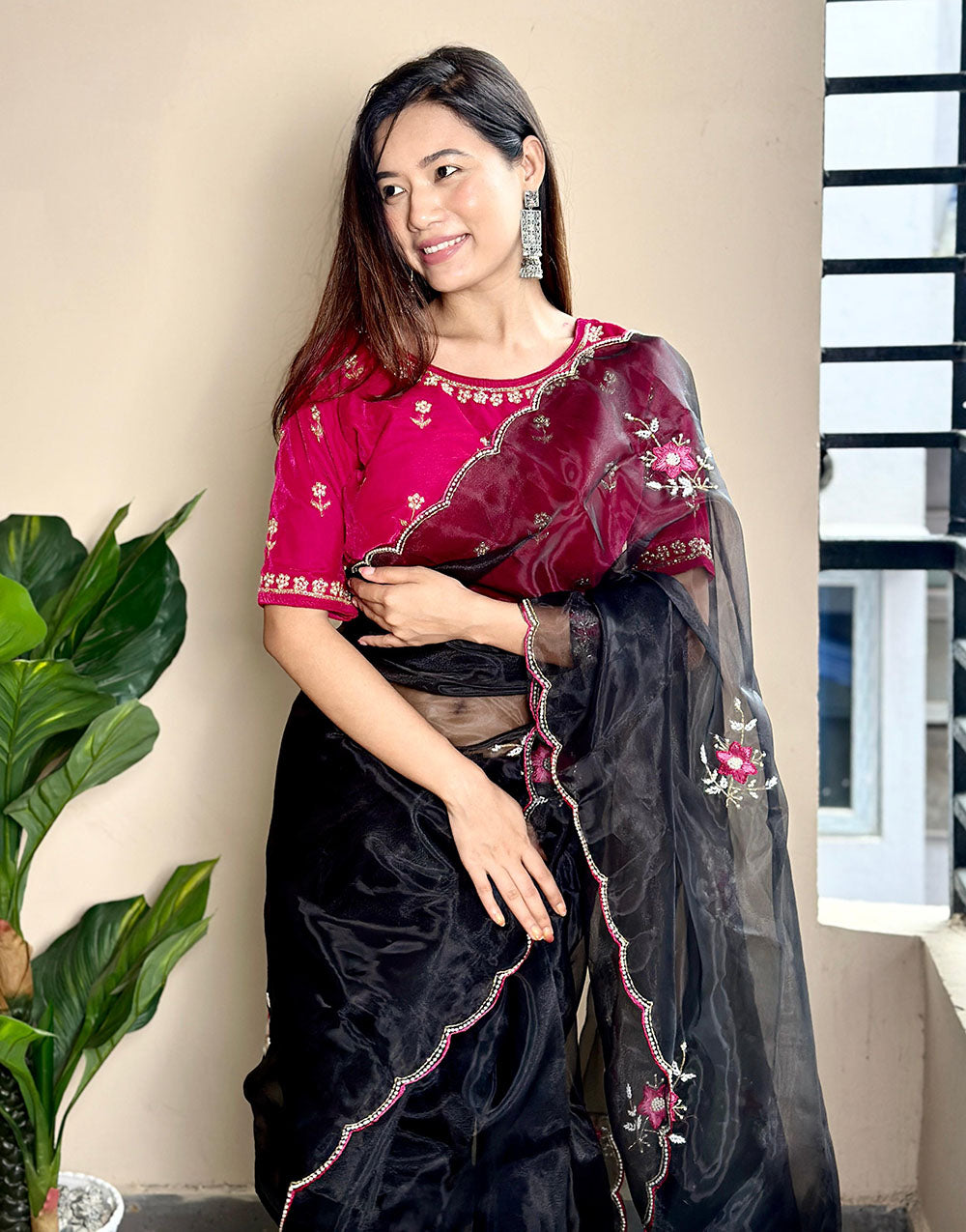 Black Organza Saree With Embroidery Butta Work