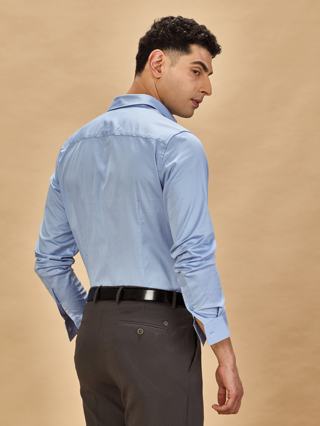 Aldeno Men Solid Formal Blue Shirt (SABUL)