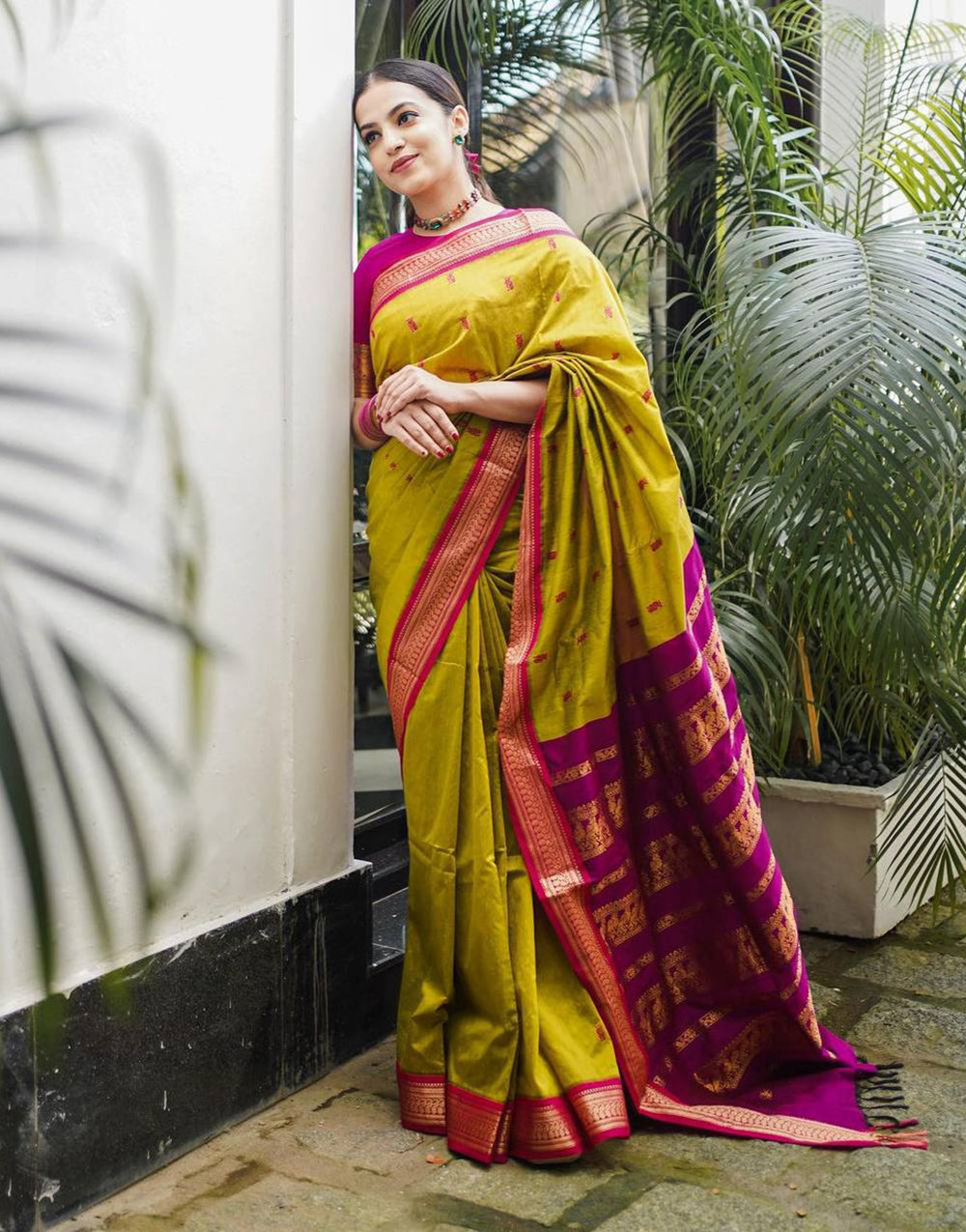 Parrot Green Banarasi Silk Saree With Zari Weaving Work