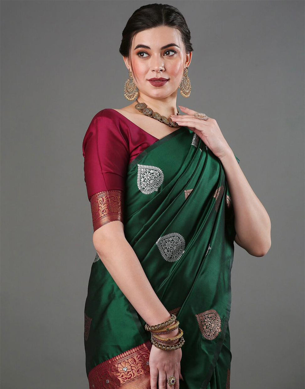 Green Banarasi Soft Silk Saree With Weaving Work