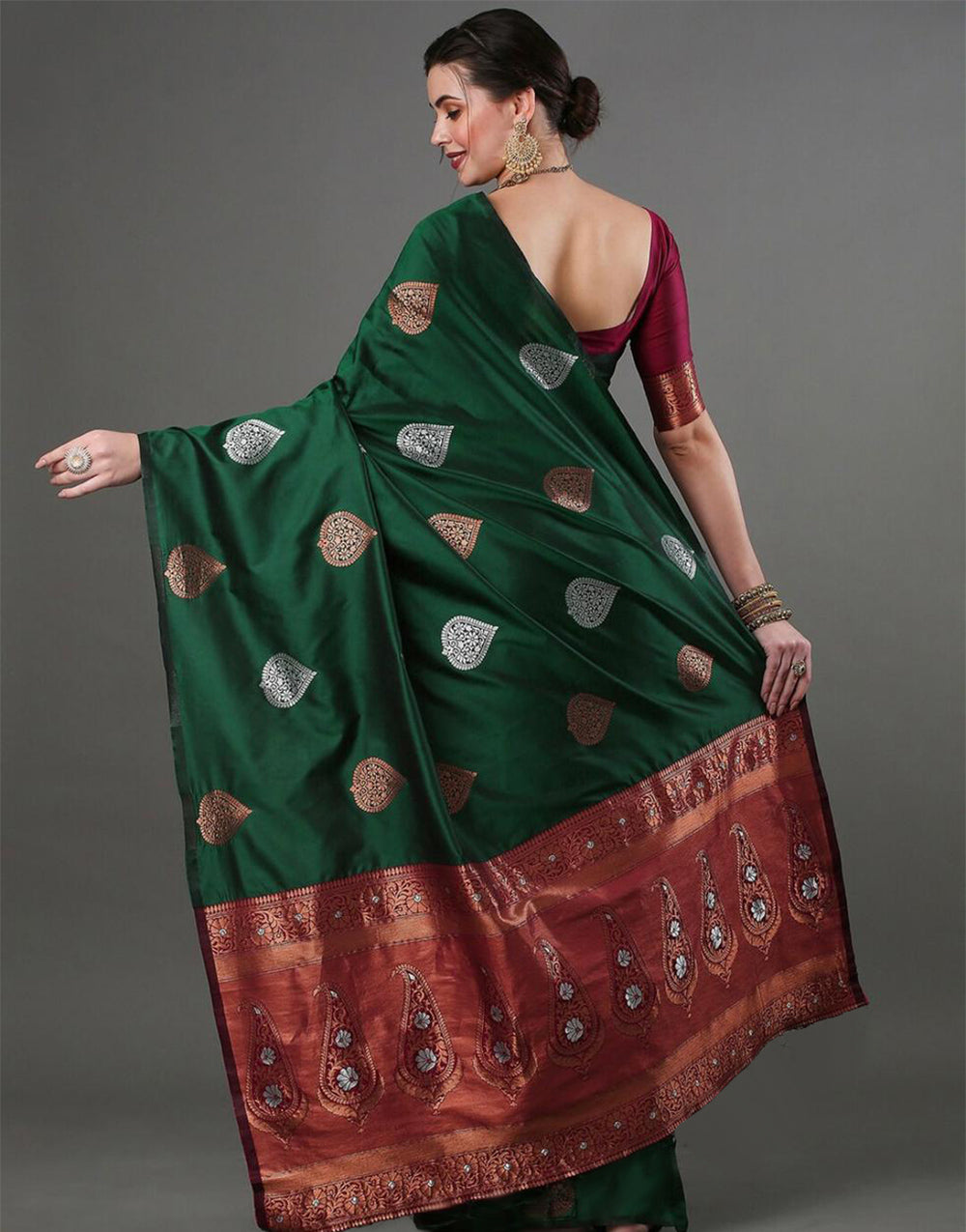 Green Banarasi Soft Silk Saree With Weaving Work