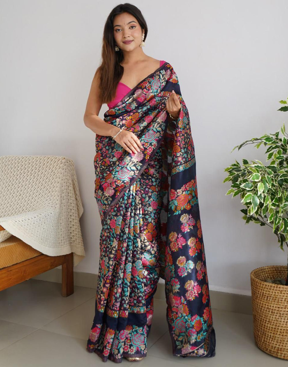 Black Banarasi Silk Saree With Kashmiri Weaving Work