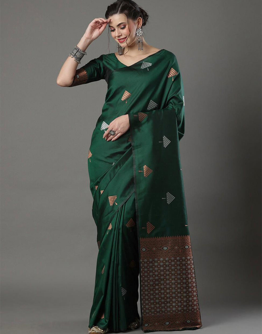 Green Banarasi Silk Saree With Weaving Work