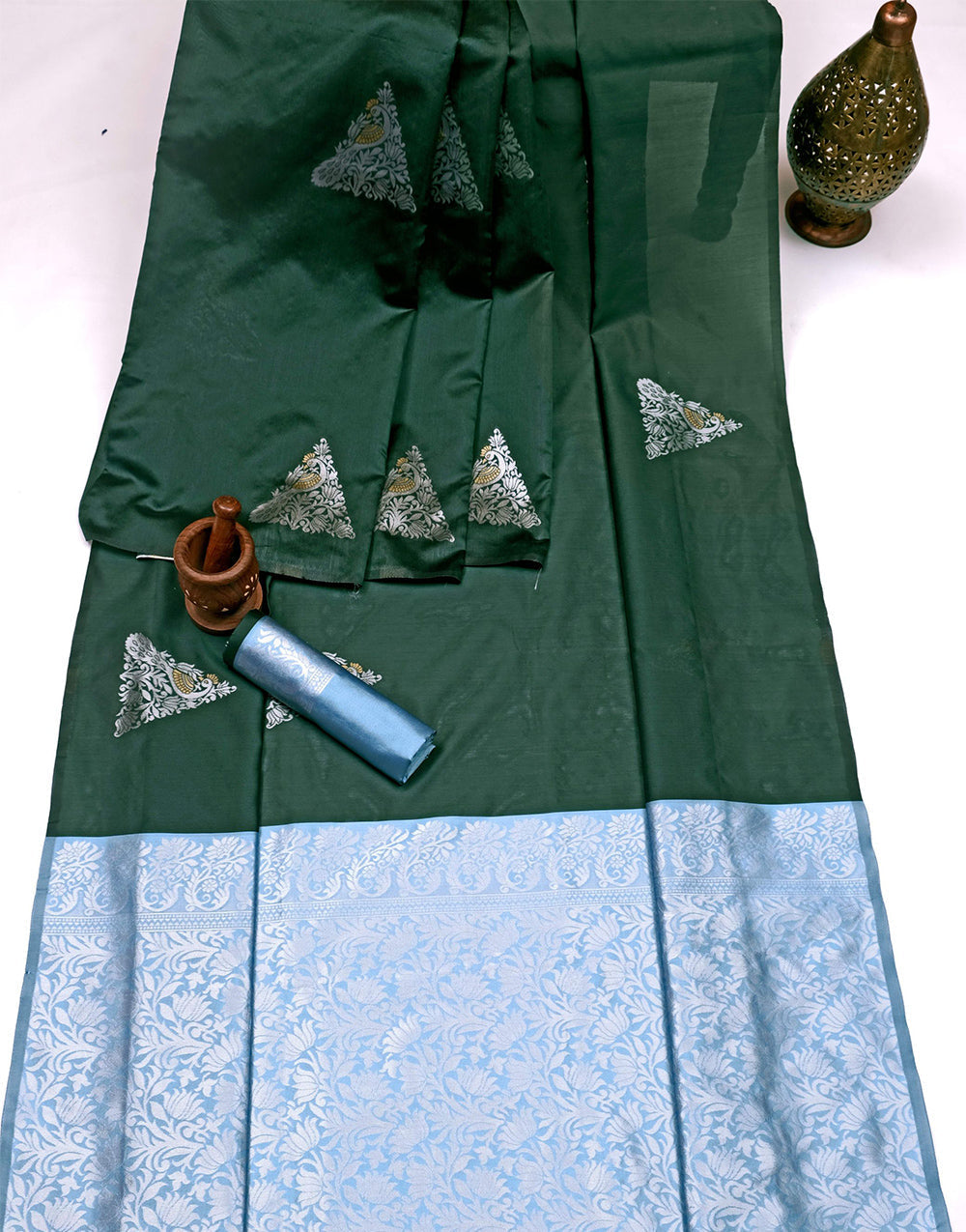 Dark Green Banarasi Silk Saree With Zari Weaving Work