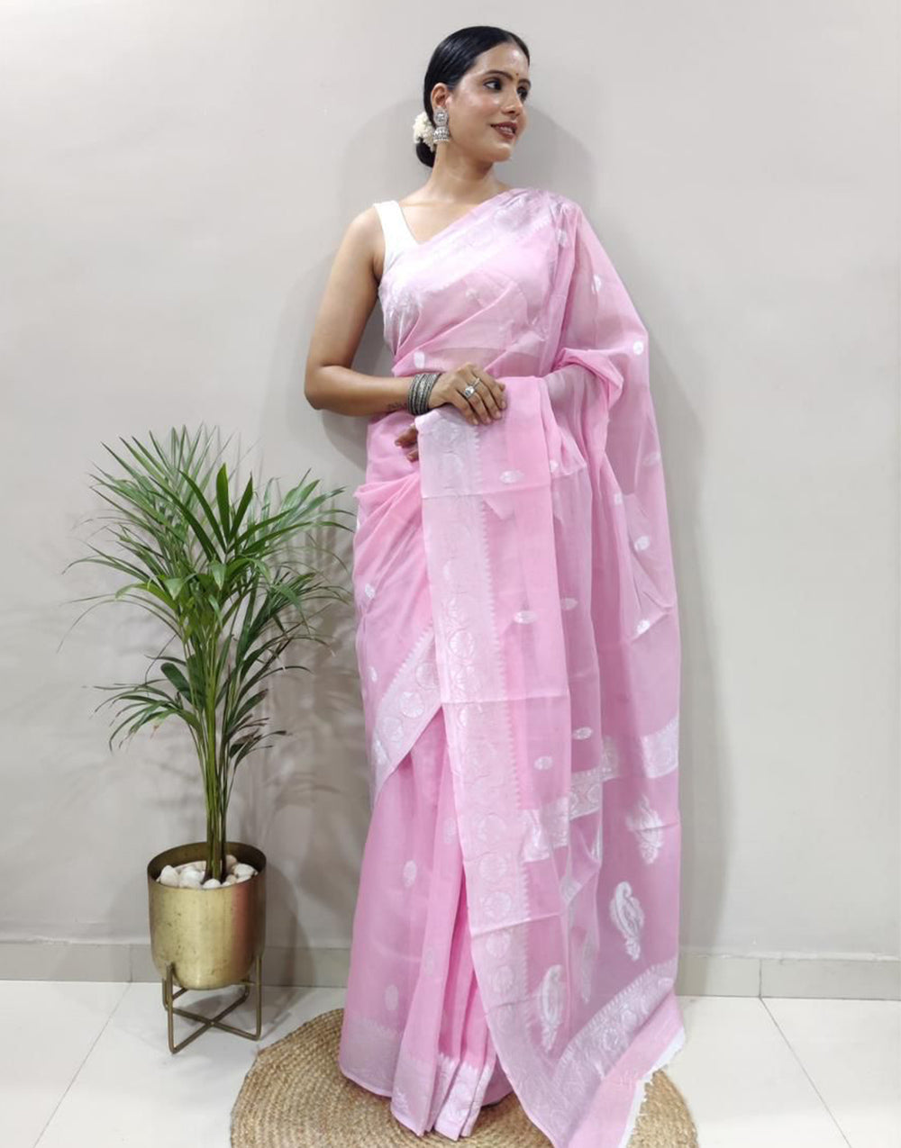 Baby Pink Cotton Silk Saree With Weaving Work