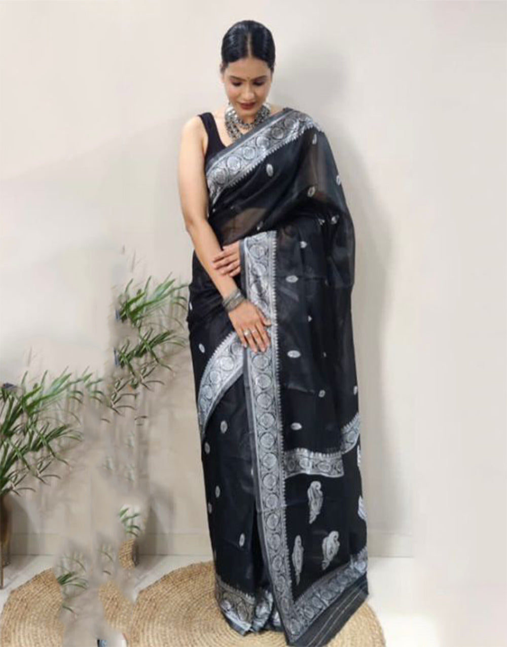 Black Cotton Silk Saree With Weaving Work