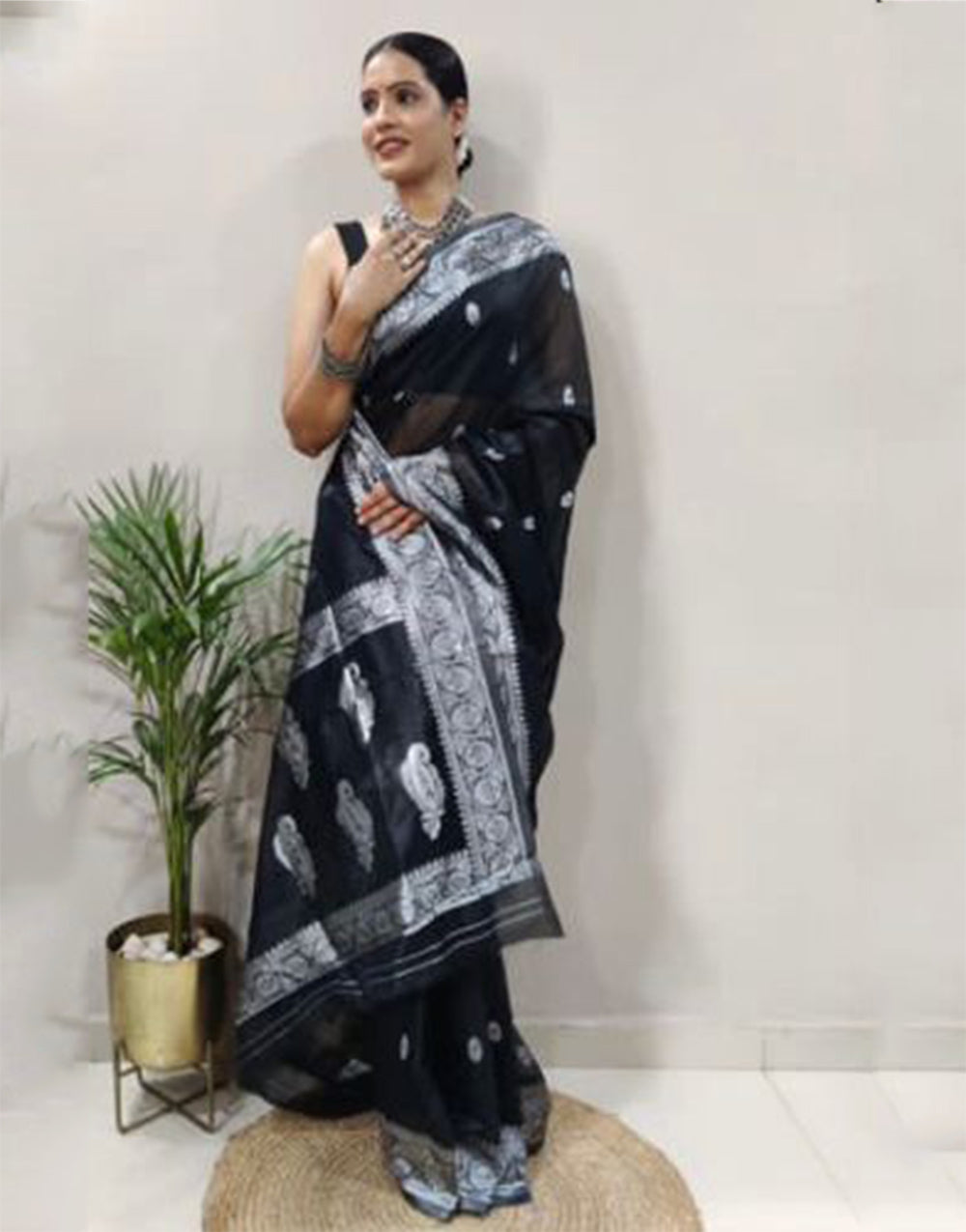 Black Cotton Silk Saree With Weaving Work