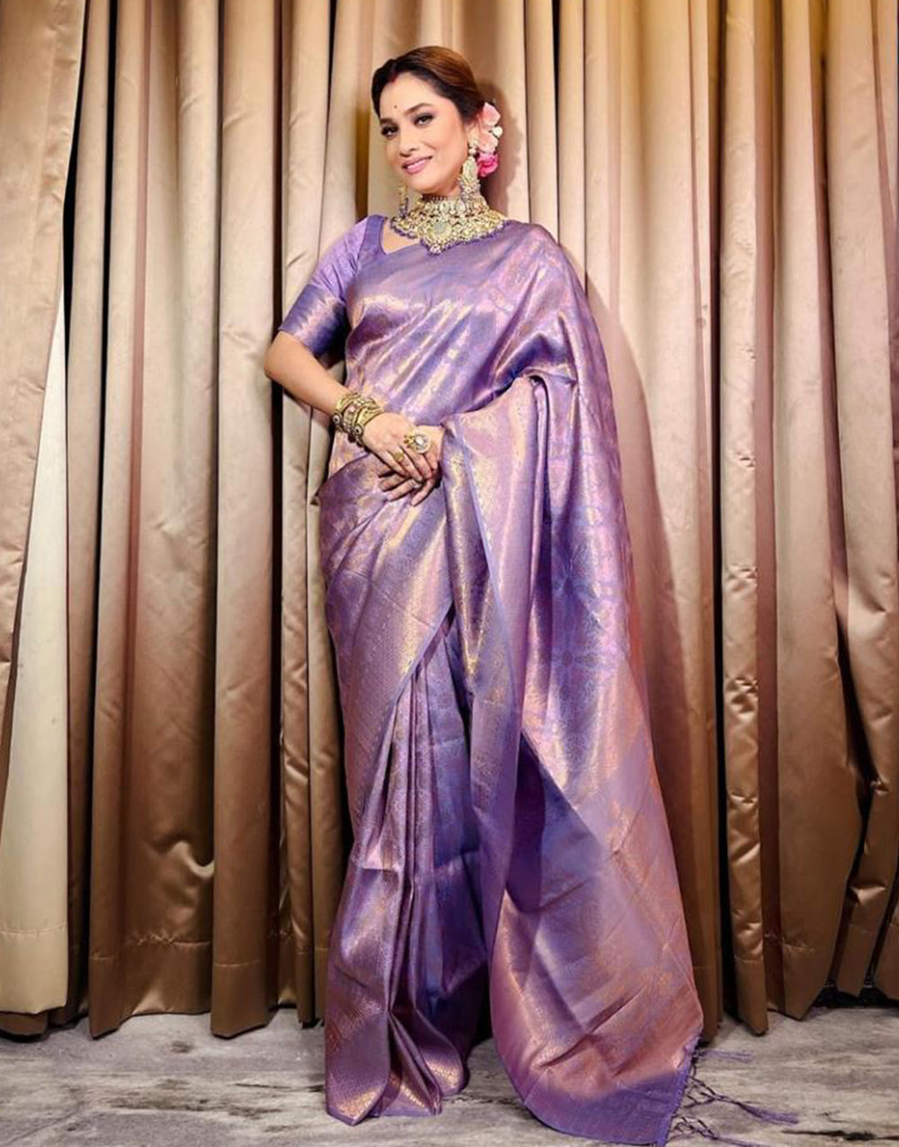 Lavender Banarasi Soft Silk Saree With Weaving Work