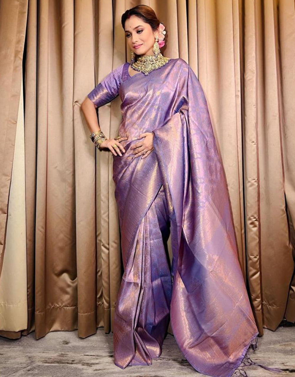 Lavender Banarasi Soft Silk Saree With Weaving Work