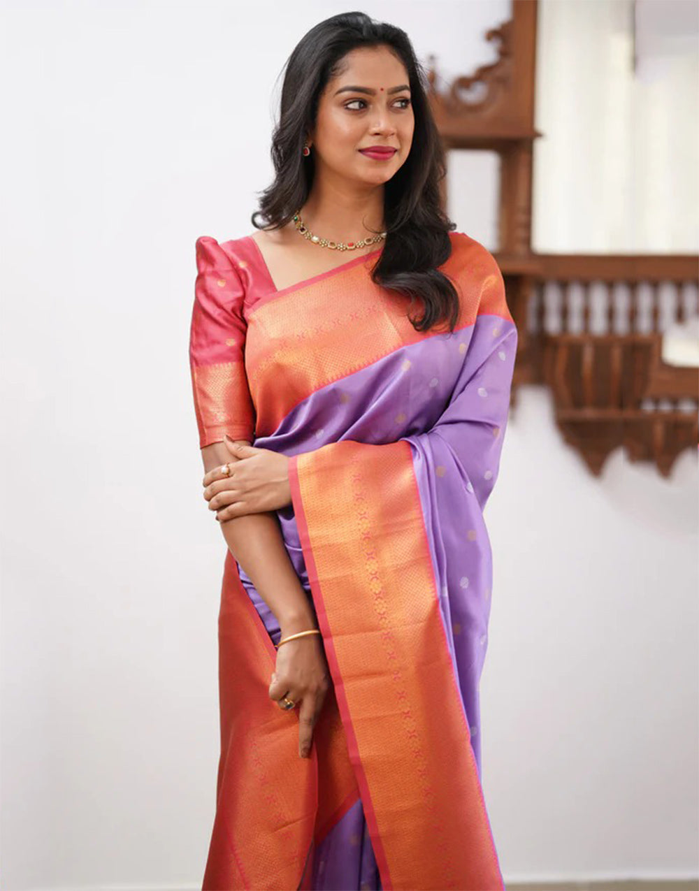 Lavender Banarasi Soft Silk Saree With Weaving Work