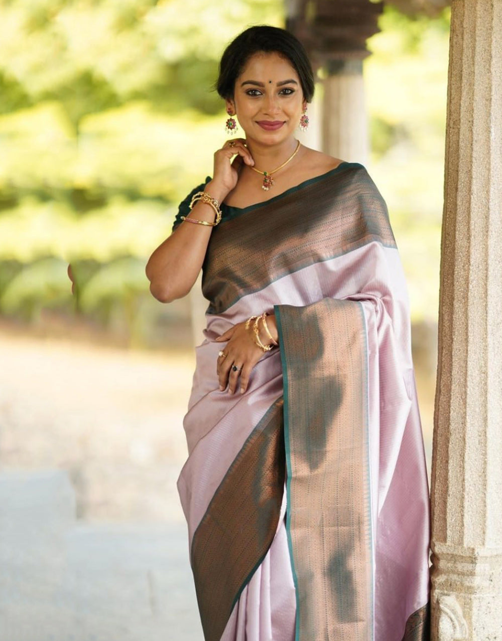 Light Pink Banarasi Silk Saree With Zari Weaving Work