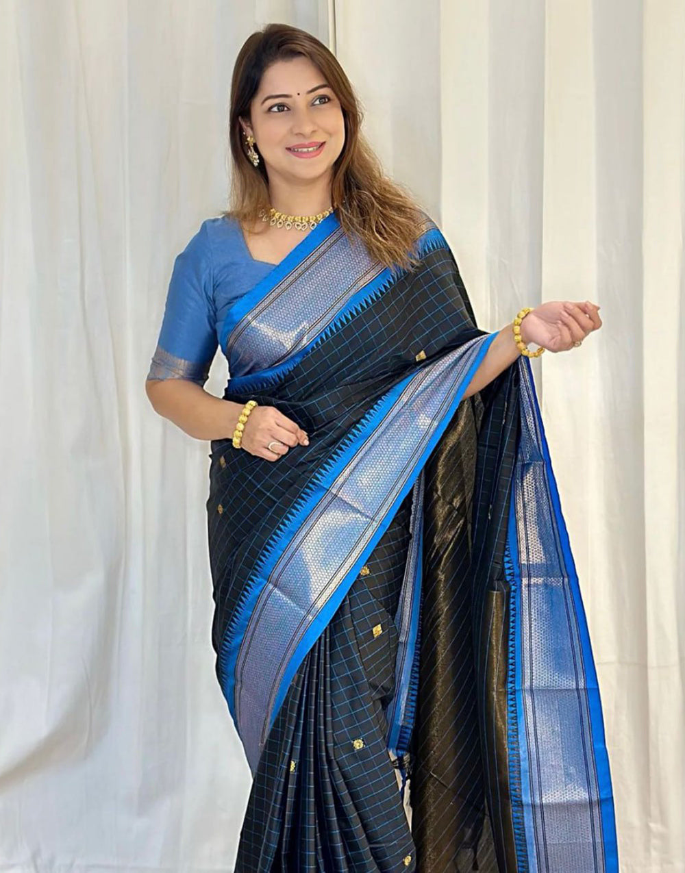 Blue Banarasi Silk Saree With Zari Weaving Work