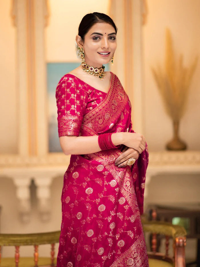 Adoring Dark Pink Soft Silk Saree With Gratifying Blouse Piece