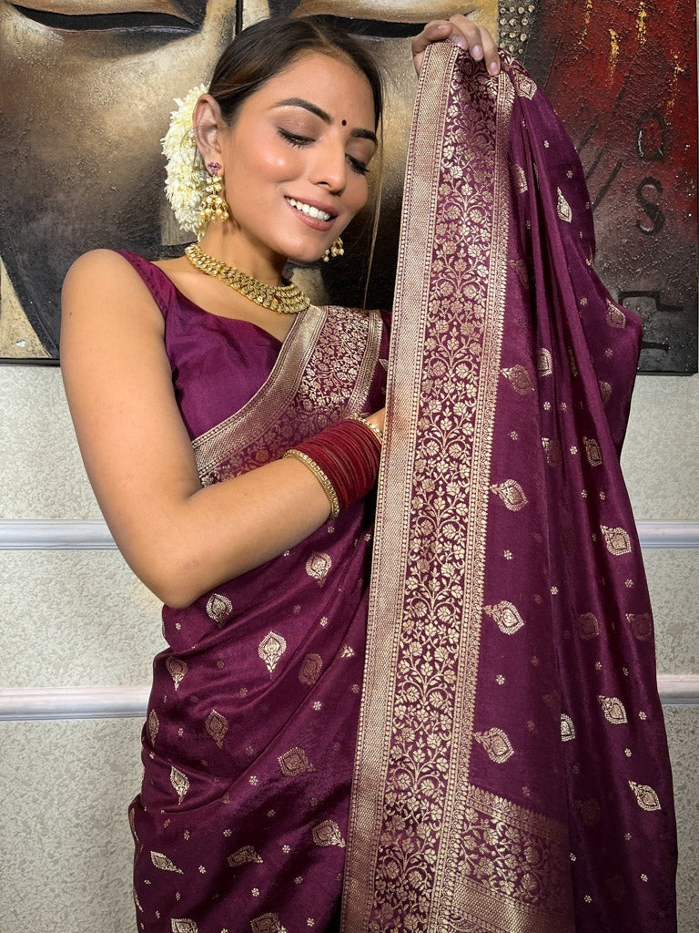 Extraordinary Wine Soft Silk Saree With Seraglio Blouse Piece