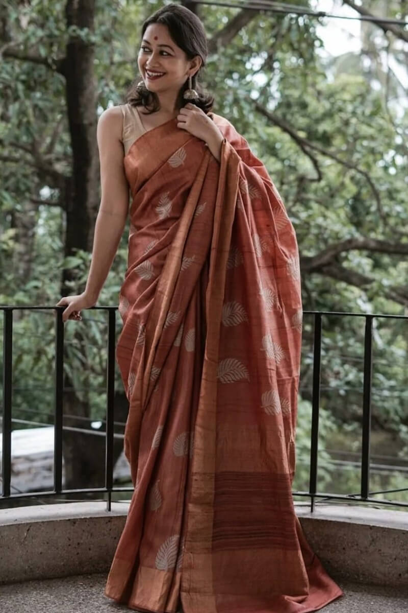 Allure Brown Linen Silk Saree With Ravishing Blouse Piece