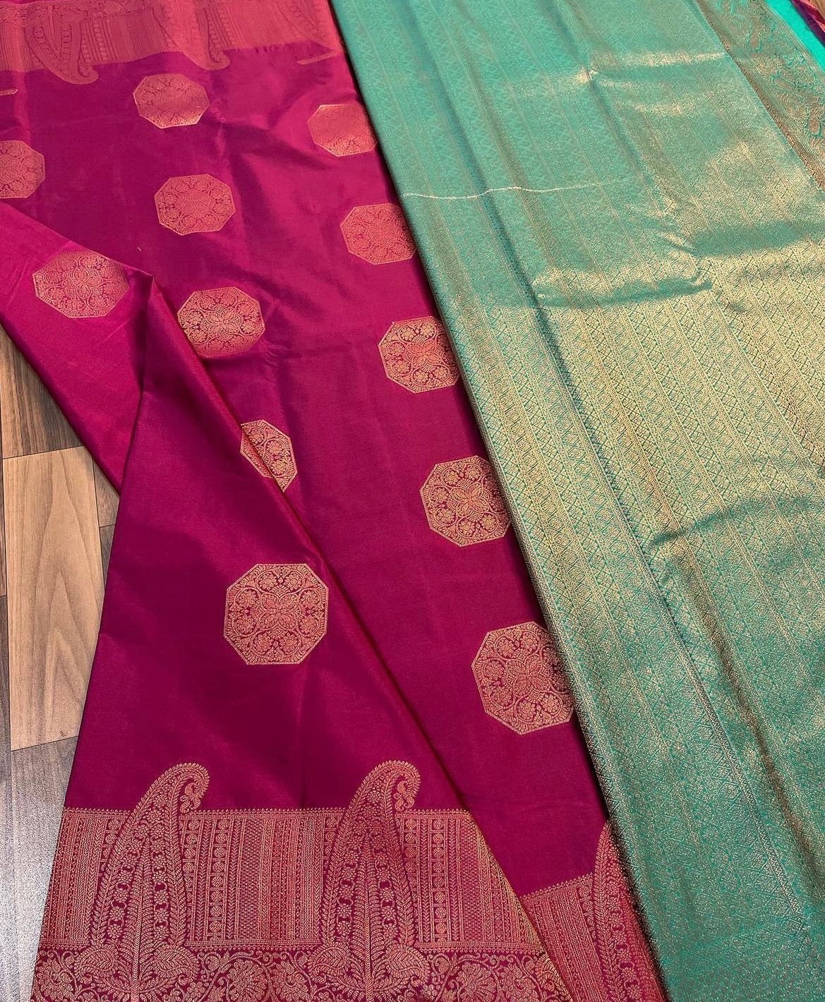 Extraordinary Dark Pink Soft Silk Saree With Lovely Blouse Piece